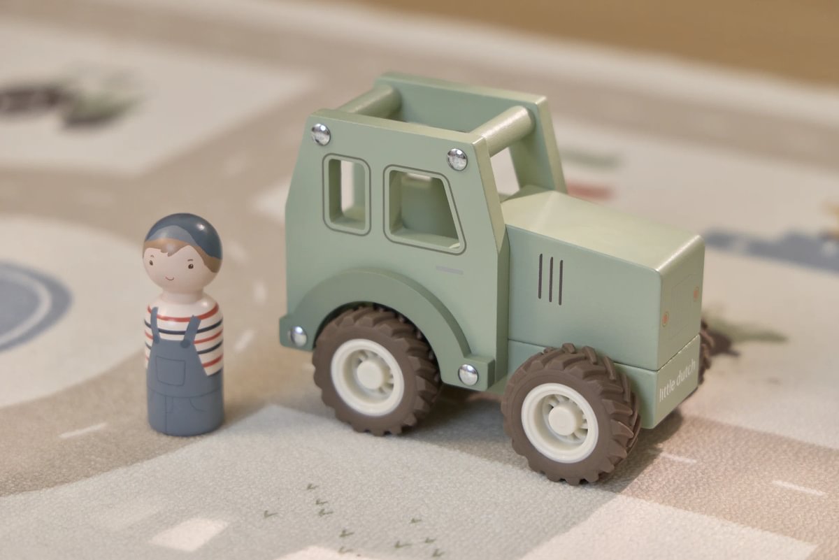 Little Dutch medinis traktorius - TinyStore.lt